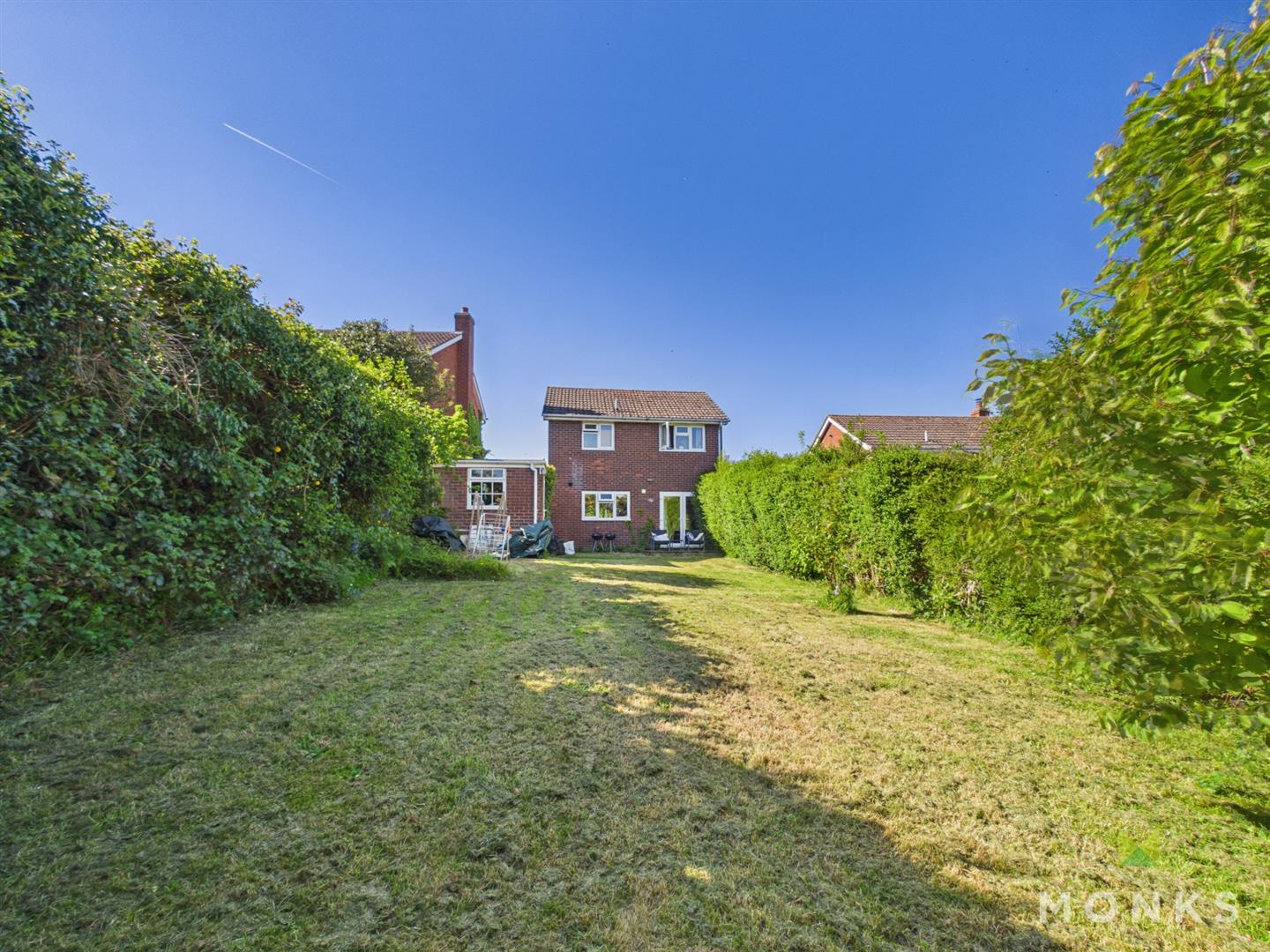 28 Bridge Way, Shrewsbury, SY4 4PG For Sale